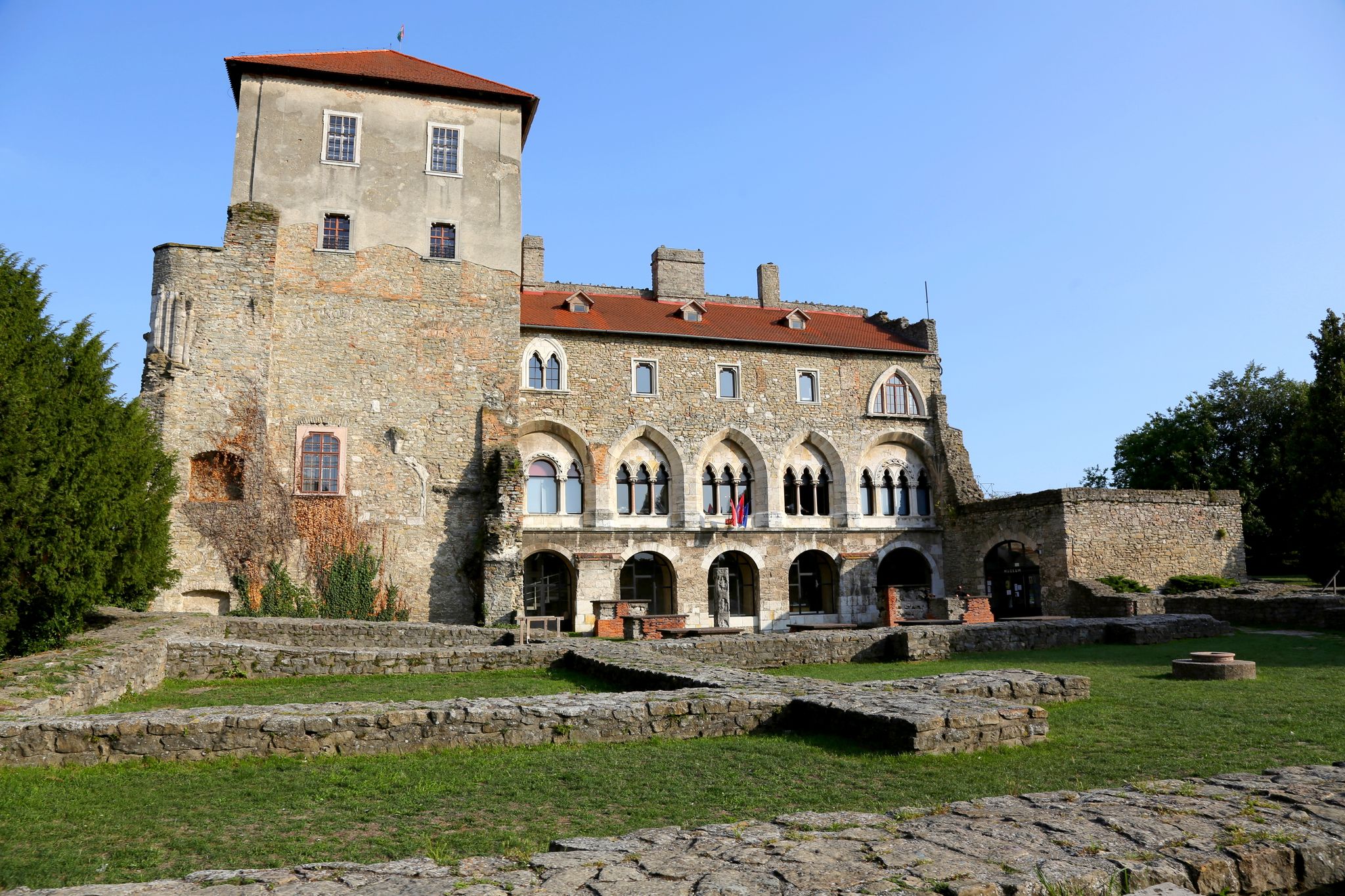Photo of Castle in Tata, Hungary in a sunny summer day.