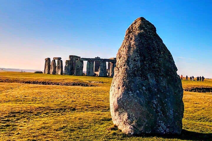 Private Tour to Stonehenge & Salisbury from Southampton