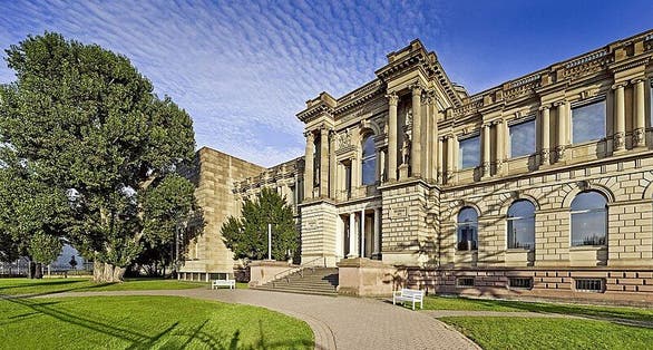 photo of Städel Museum .