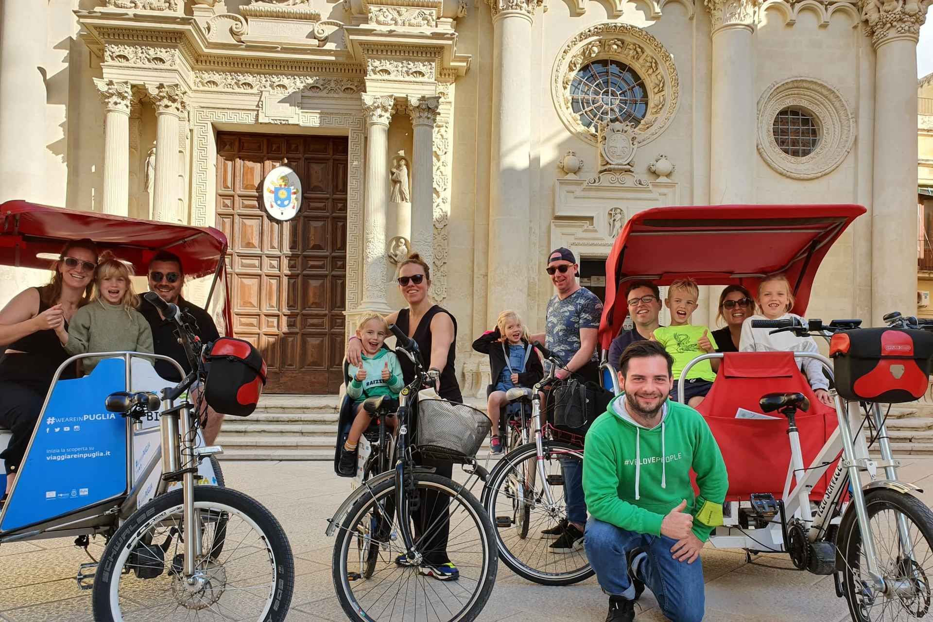 Lecce: City Highlights Guided Tour by Rickshaw