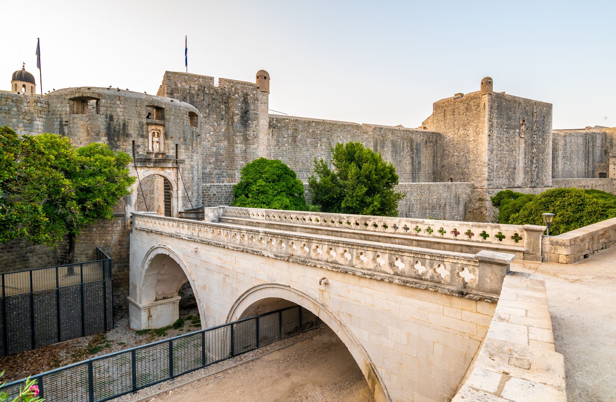 Photo of Pile gate entrance at Dubrovnik old town.