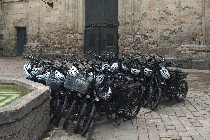 Dando una vuelta en bicicleta