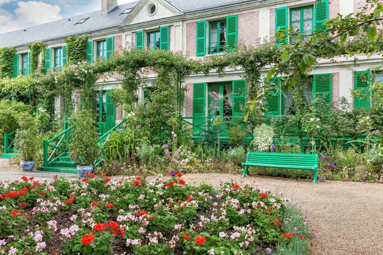 Your Ultimate Guide to the Best Time To Visit Normandy, France
