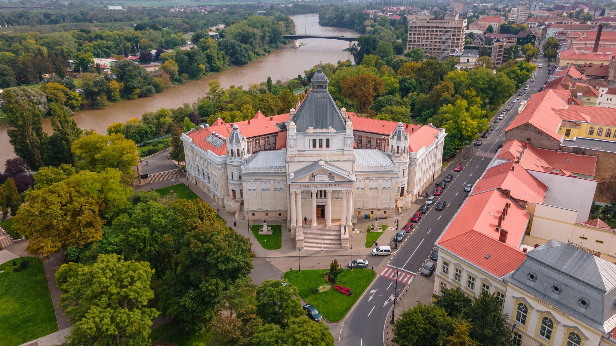 photo of view of Aerial photography of the Palace of Culture from Arad, Romania. Photography was shot from a drone at a higher altitude with camera tilted downwards.