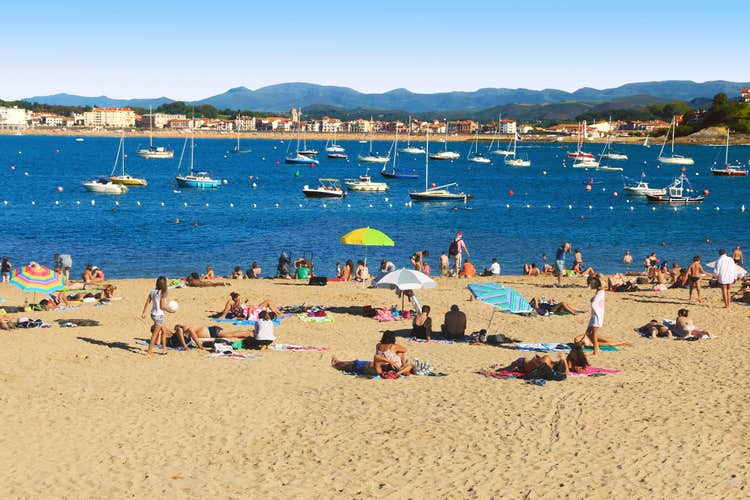 10-Day France Beach Holiday in Saint Jean De Luz With Itinerary