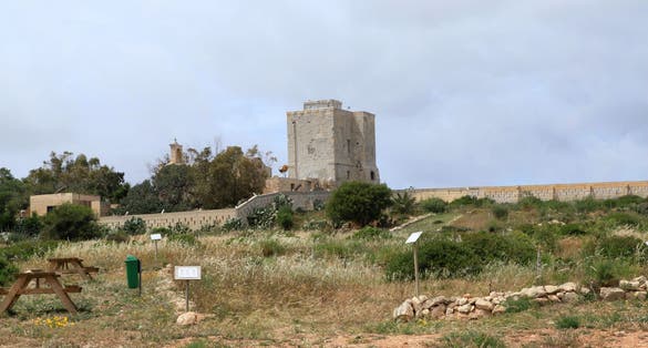 Xrobb l-Għaġin Park, Ta' Bettina Tower and St. Paul's Shipwreck Chapel, Triq Delimara in Marsaxlokk, Malta