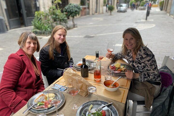 Food and Wine Walking Tour of Pescara with 5 Tastings