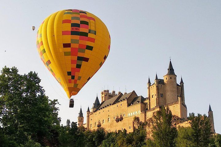 Segovia from the Skies: Sunrise Balloon Ride