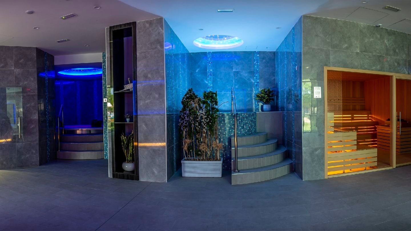 Petroland aquapark, Бачки Петровац, Backi Petrovac Municipality, South Backa Administrative District, Vojvodina, Serbia