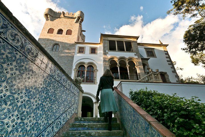 Cascais: Glamour and Decay by The Lisbon Coastline - Private Tour
