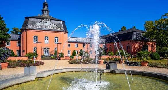 Castle Wickrath, Moenchengladbach, Nordrhein-Westfalen, Germany