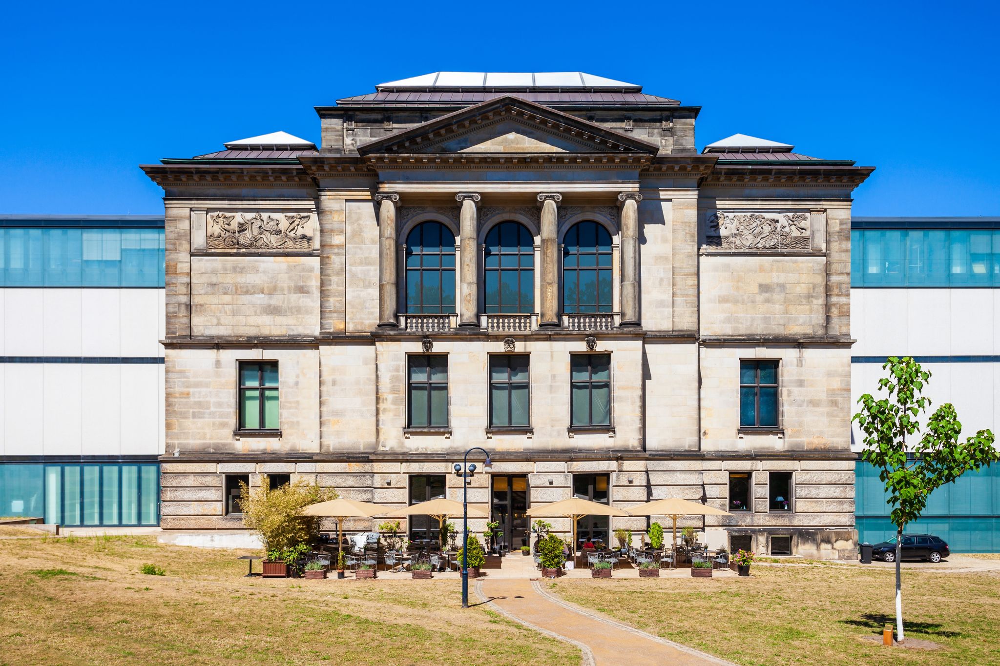 photo of Kunsthalle Bremen is an art museum in Bremen, Germany .