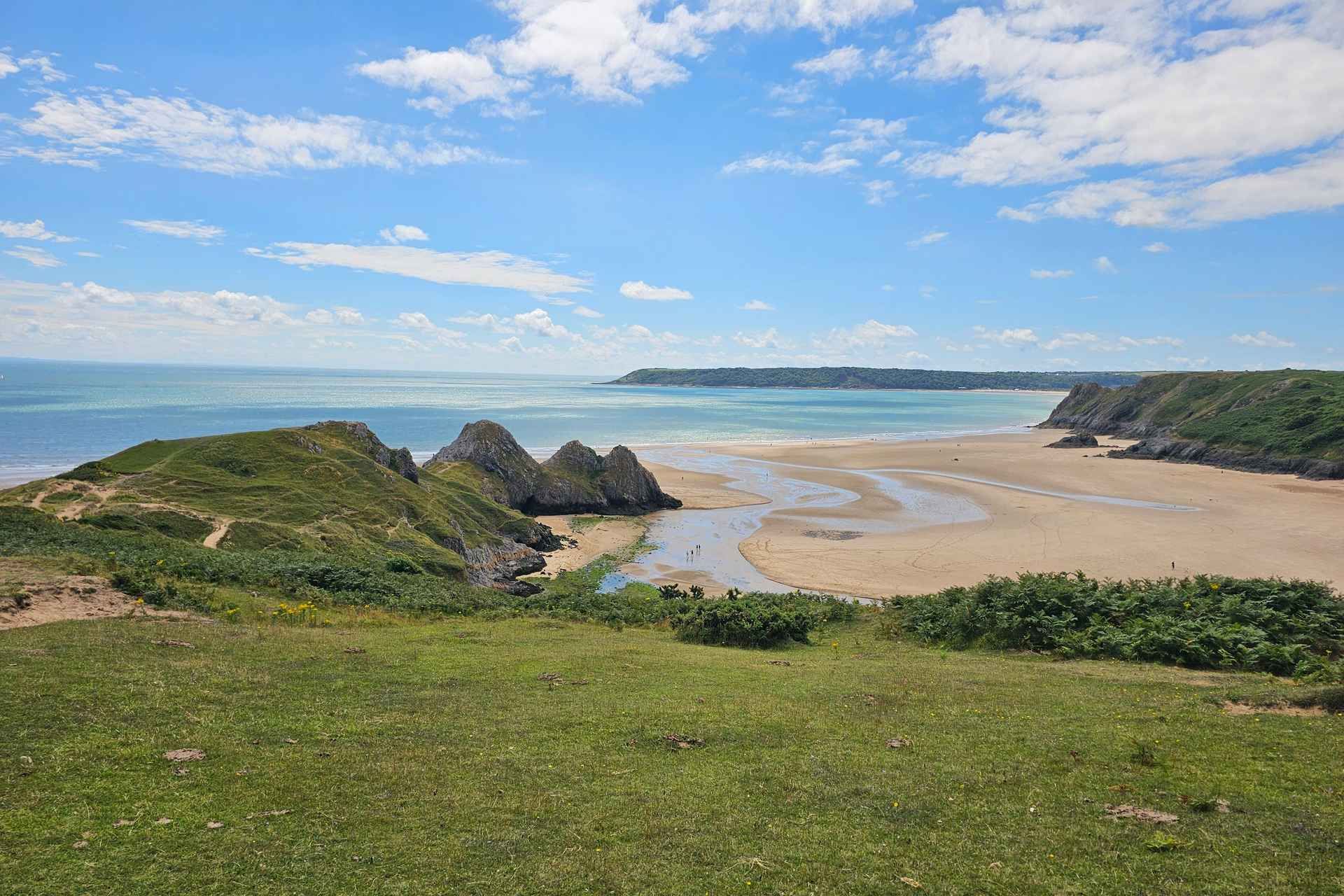 Three cliffs bay circular walk - Gower Peninsula