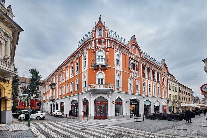3-Hour Cultural Walking Tour of Oradea
