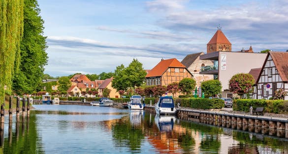 photo of view of the place plau am see, mecklenburg-vorpommern, mecklenburg lake district.