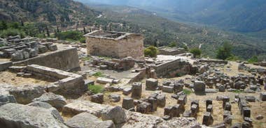 Delphi, Thermopylae full day private tour from Athens