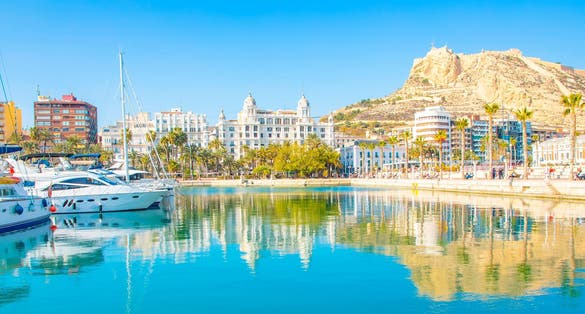 Photo of panorama of Alicante old town.