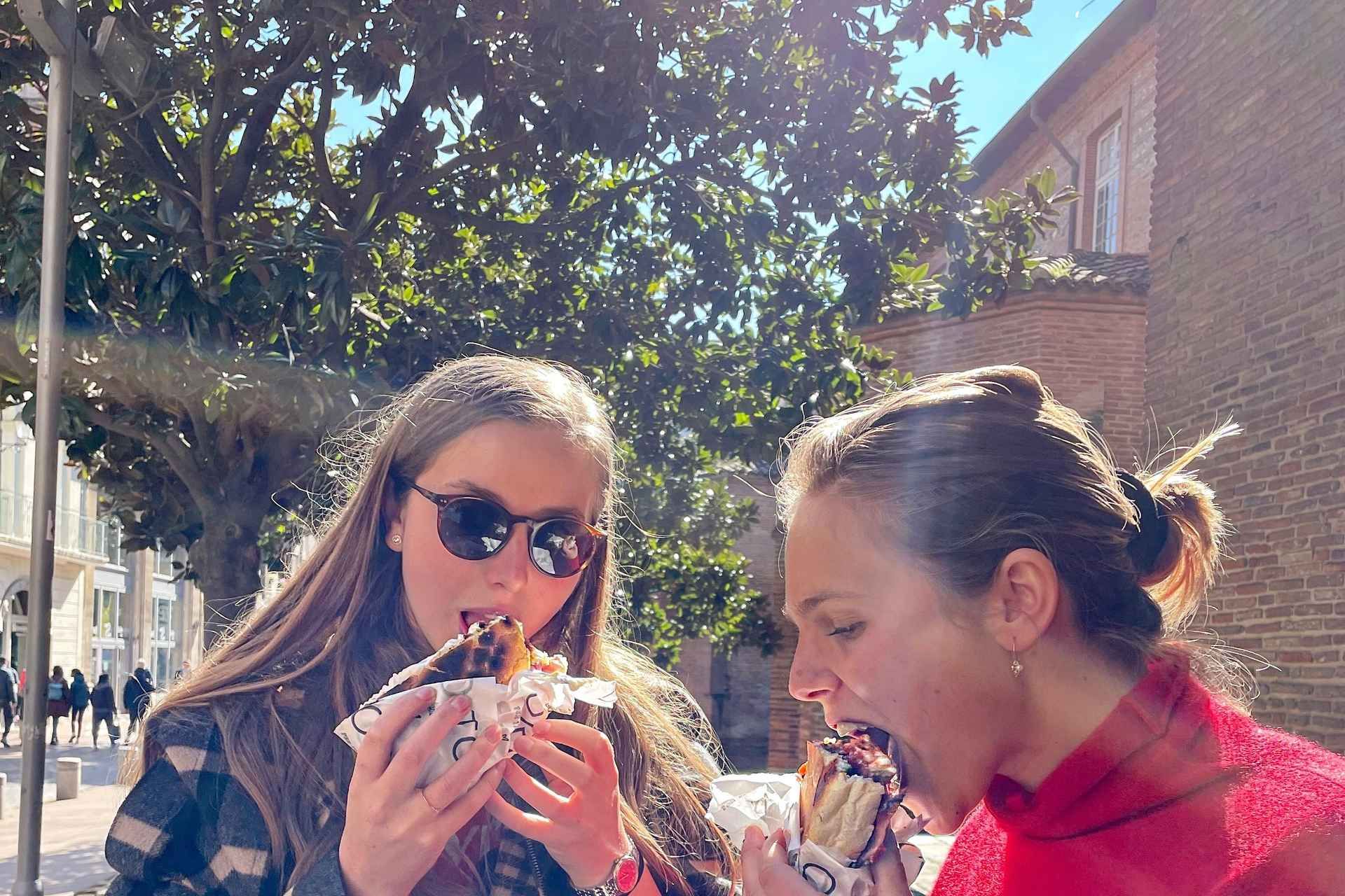 Toulouse: Guided Food Tour with Tastings