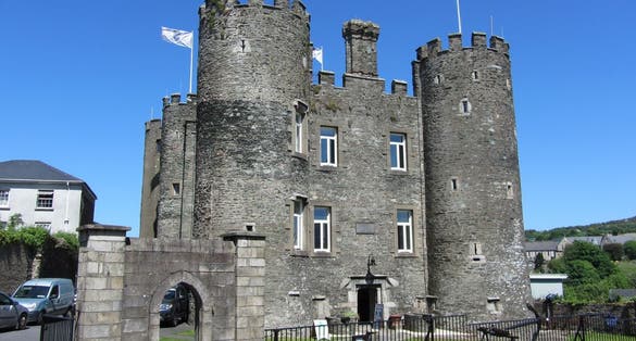 PHOTO OF Enniscorthy Castle .