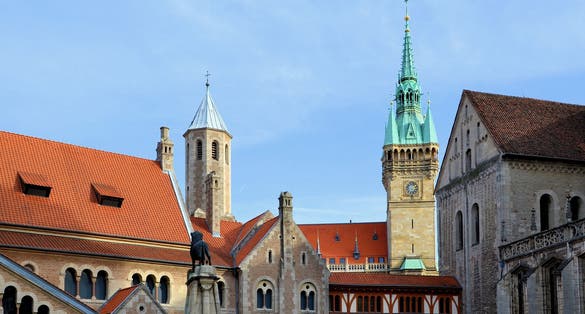 Photo of historical building in Braunschweig.
