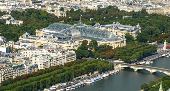 Grand Palais at Seine river (Paris, France)