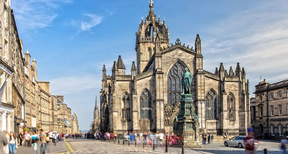 Photo of St Giles Cathedral in Edinburgh , Scotland.