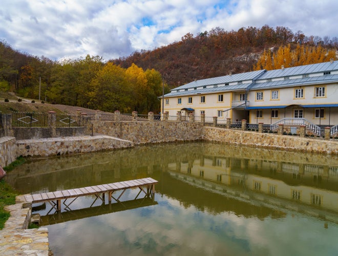 Călărășeuca monastery 3.jpg