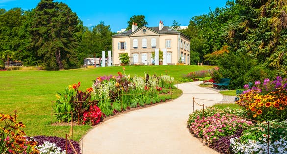 Photo of Conservatory and Botanical Garden of the city of Geneva, Switzerland.