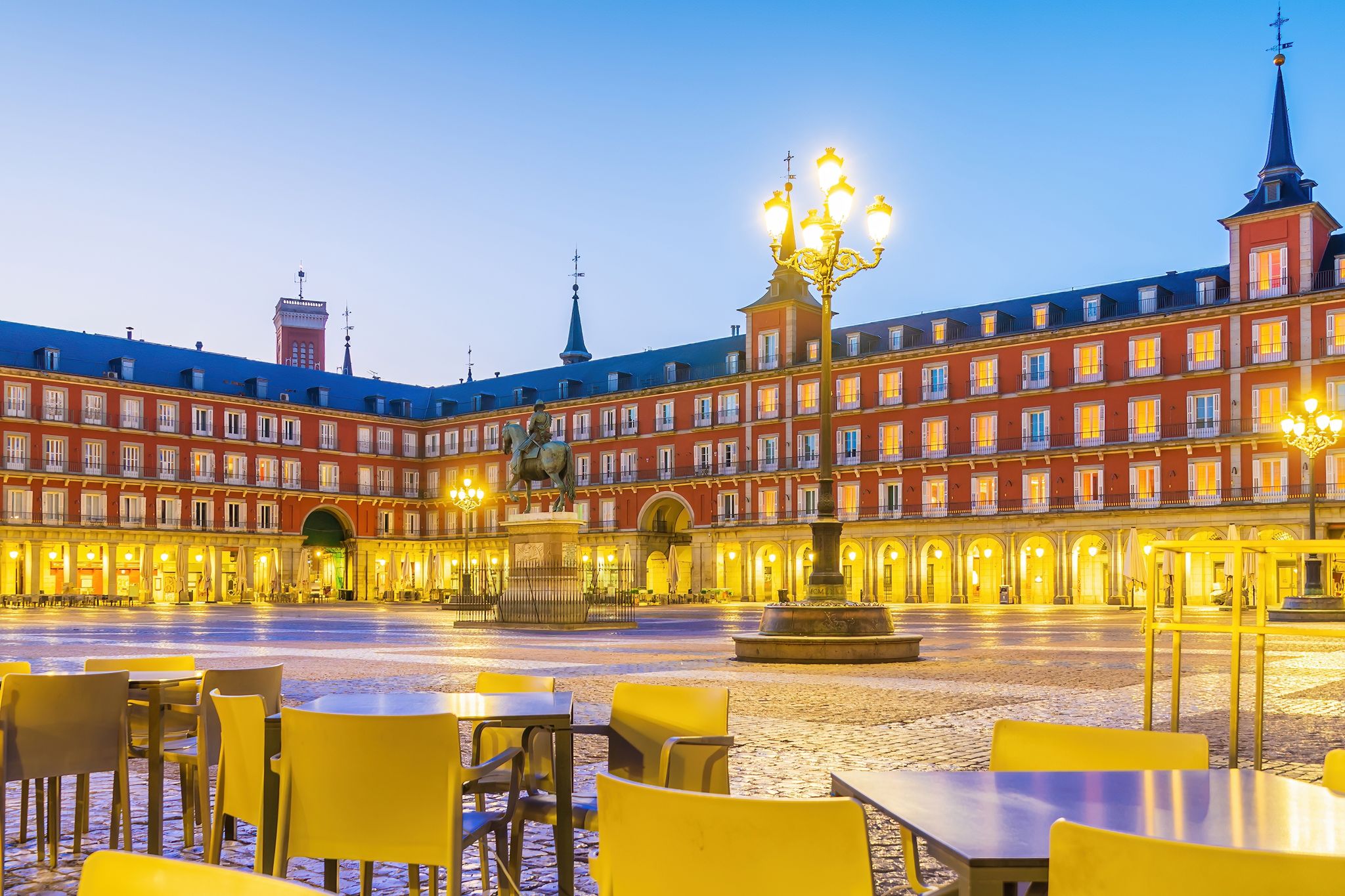 Photo of Old town Madrid, Spain's Plaza Mayor at night.