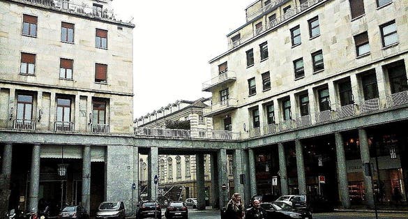 photo of Piazza Cln .