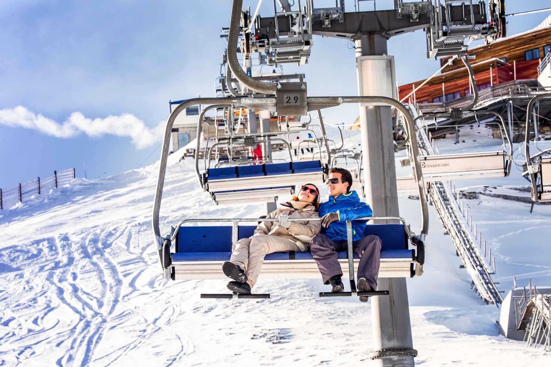 Full-Day Trip to Riviera Col du Pillon & Glacier 3000