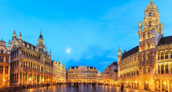 Photo of night scene of the Grand Place in Brussels, Belgium.