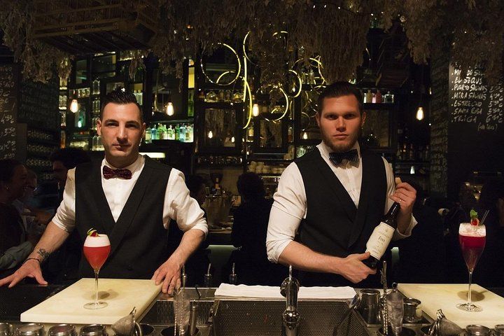 Alicante Wine Tasting and Tapas for Foodies