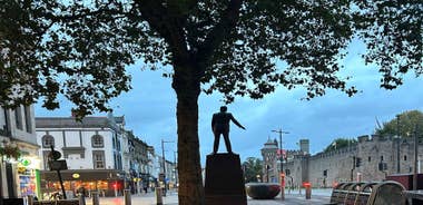 Cardiff: City Highlights Guided Walking Tour