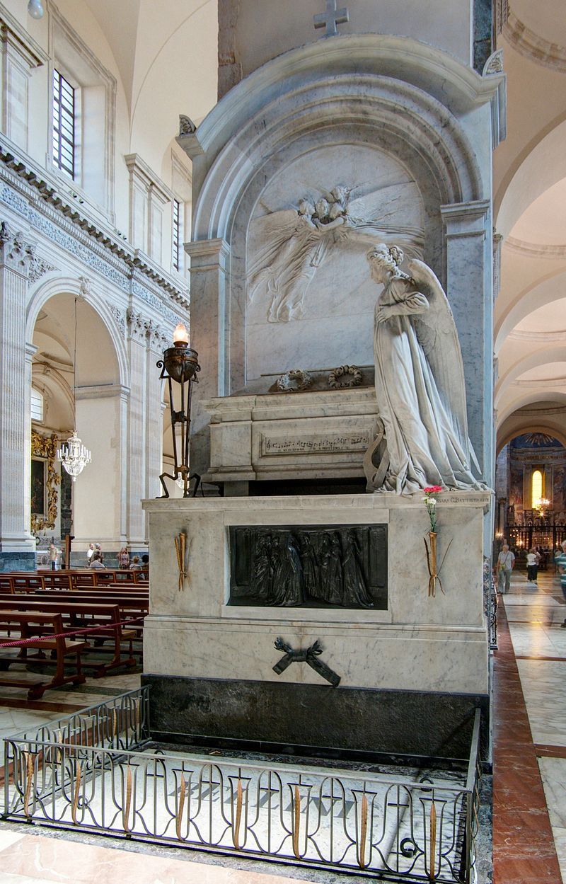 photo of view Inside – Vincenzo Bellini's grave, Catania, Italy.
