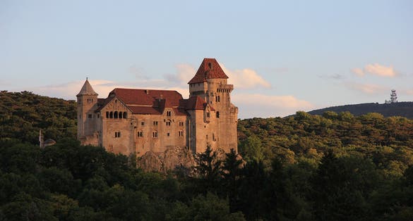 Photo of the North view of Liechtenstein Castle .