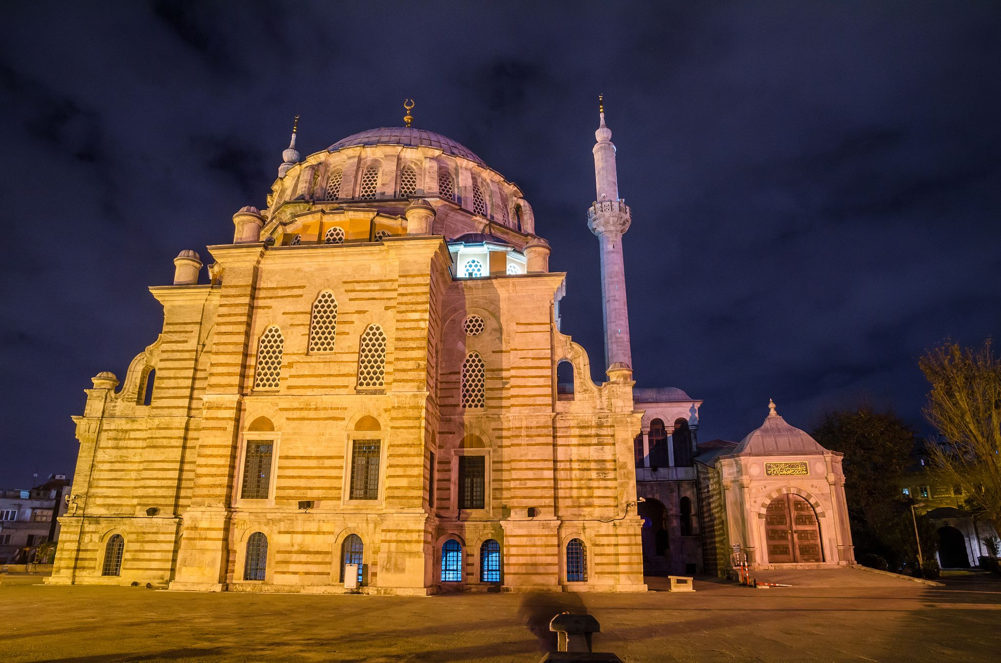 photo of night view of Laleli Mosque in Istanbul, Turkey.