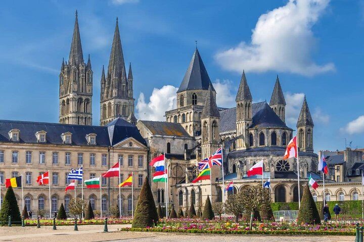 Private Tour to Discover the Treasures of Caen 