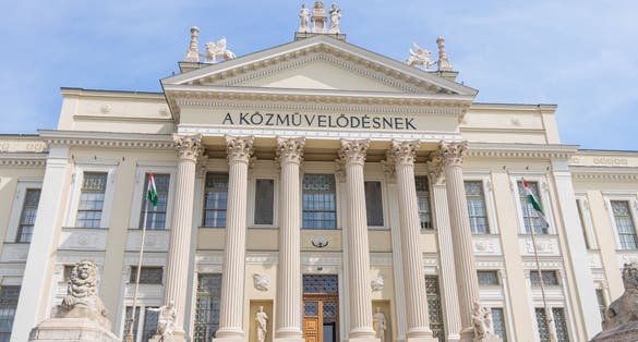 The Móra Ferenc Museum stands proud, a grand architectural column with its majestic classical architecture towering over the city of Szeged.