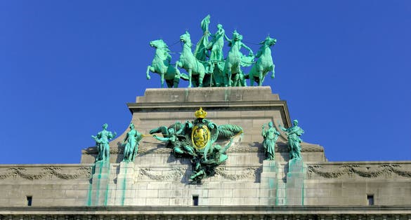 Photo of Triumphal Arch in Cinquantennaire Park in Brussels, Belgium.