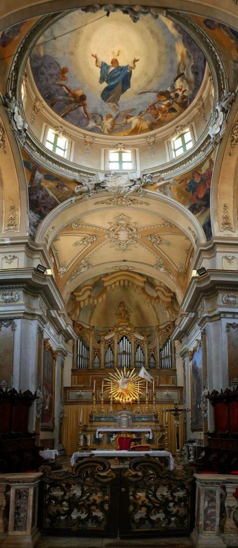 photo of view interior Basilica della Collegiata, Catania, Italy.