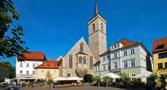 Morning view on the Wenige Square with the old church in Erfurt city, Germany