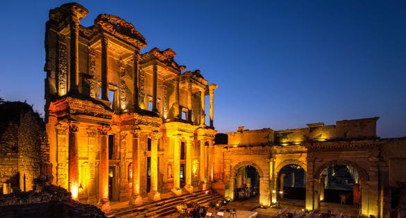 photo of Celsus Library is one of the most beautiful structures in Ephesus at night in Izmir, Turkey.