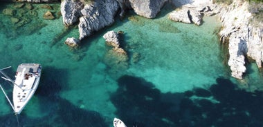Gouvia: Corfu Island Sailing Trip with Snack and Soft Drinks