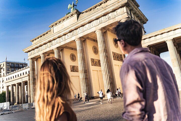 Private Berlin Top Historical Sites Tour with Black Van