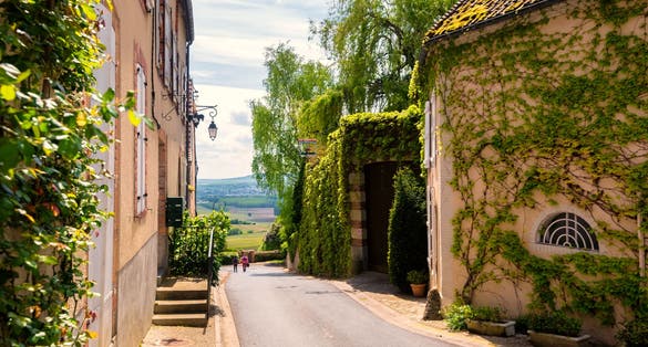 Photo of narrow street with amazing view of Reims ,France.