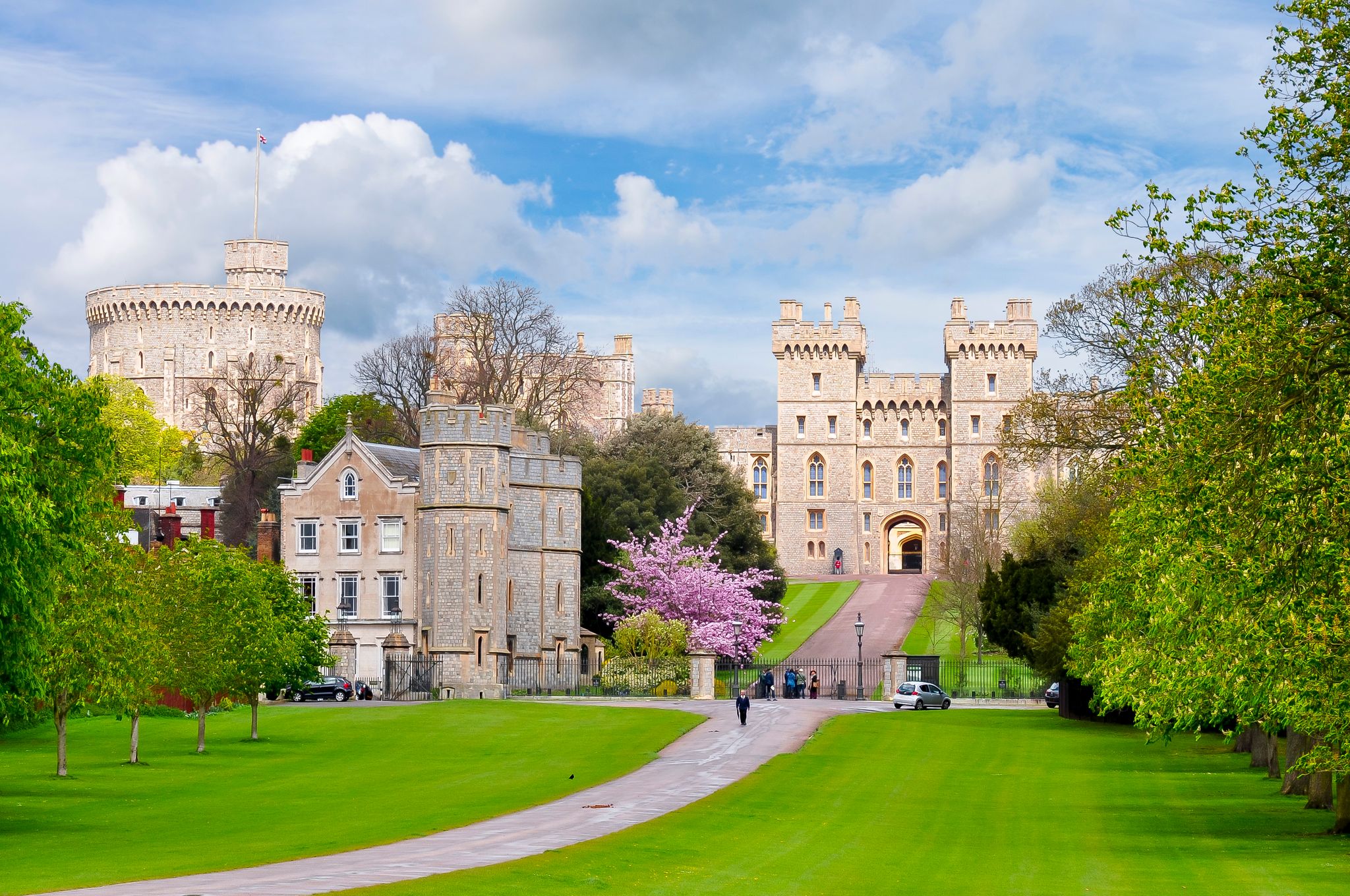 Photo of long walk to Windsor Castle that was built in the 11th Century and is the residence of the British Royal Family, UK.