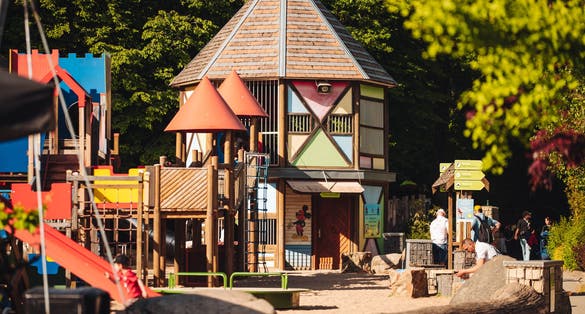 photo of Luxembourg, May 2022: "Parc merveilleuse" in bettembourg.