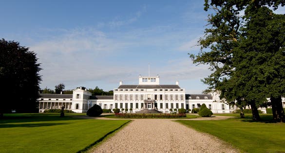 photo of detail of castle Soestdijk in the Netherland.