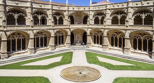 Photo of Manueline cloister of Jeronimos monastery in Lisbon, Portugal. 